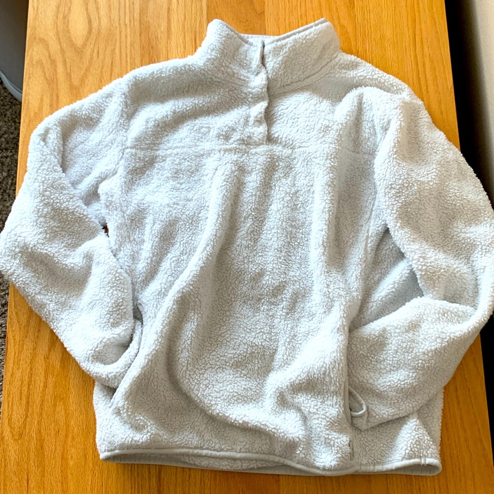 Eddie Bauer white fleece